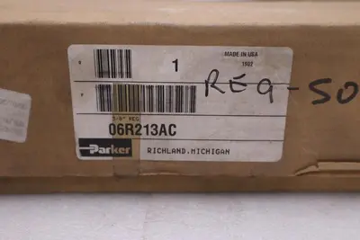 NEW OPEN BOX Parker 06R213AC Regulator Valve STOCK GF174A