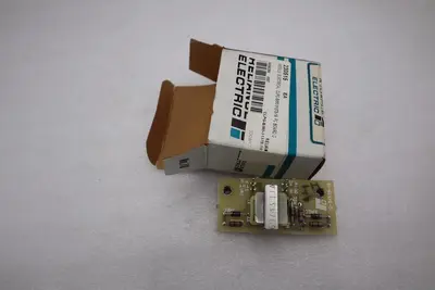 NEW OPEN BOX RELIANCE ELECTRIC 0-51378-19 CIRCUIT COUPLING CARD 05137819 --G895A