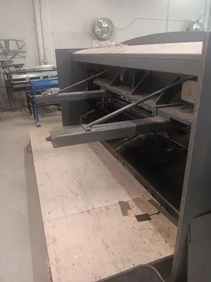 2005 HACO TS 3008 Hydraulic Shear | Lion Machinery (2)