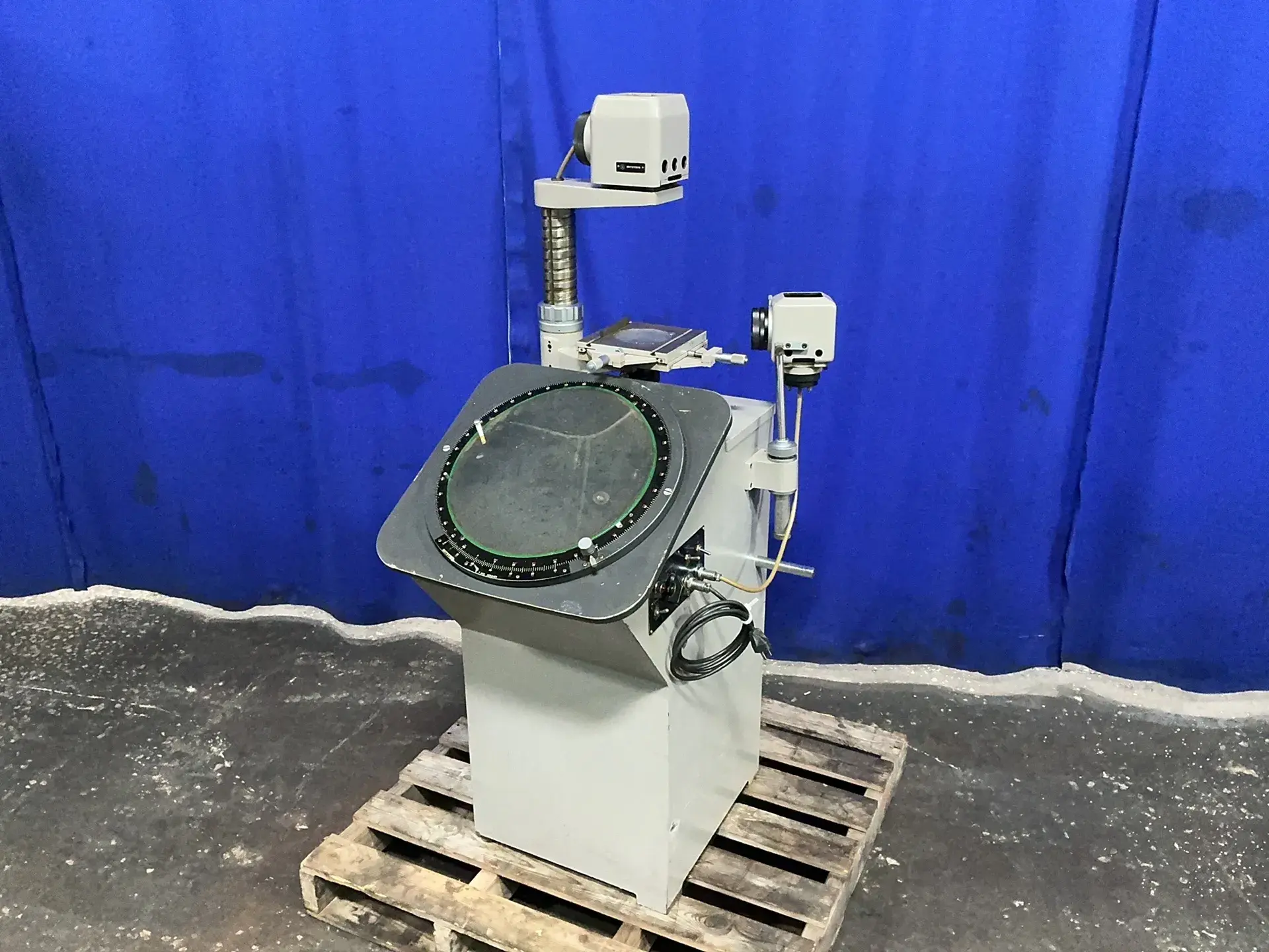 Used MITUTOYO PV350 Comparators Ohio US | HGR 24 #1415128