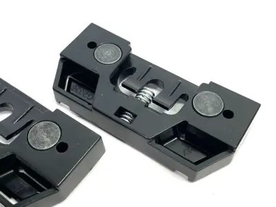 USED AXELENT X-GUARD CLICK FITTING GUARD FOR PLACING OF QUICK FITTING