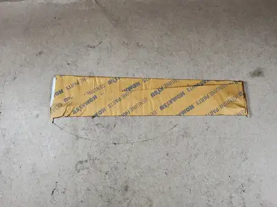 NEW KOMATSU 561-54-61140