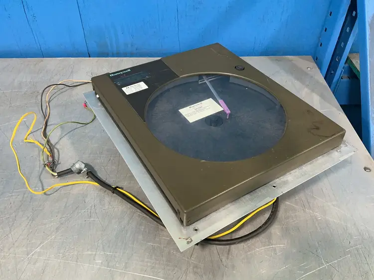 Used HONEYWELL DR45A110000000001000000 Chart Recorders Ohio US | HGR 24 #1288581