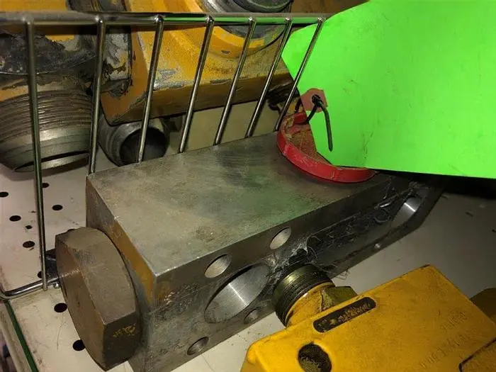 Used AFTERMARKET HYDRAULIC BLOCK - UNKHB2 Parts (Hydraulics and Pneumatics) Pennsylvania US | East West Machinery & Drilling #1416322
