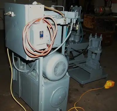 USED UNIVERSAL HD2-MTI-NC