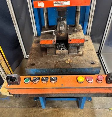 2006 NEFF DF15-5HS C Frame and Gap Frame Press | Kempler Machinery (26)