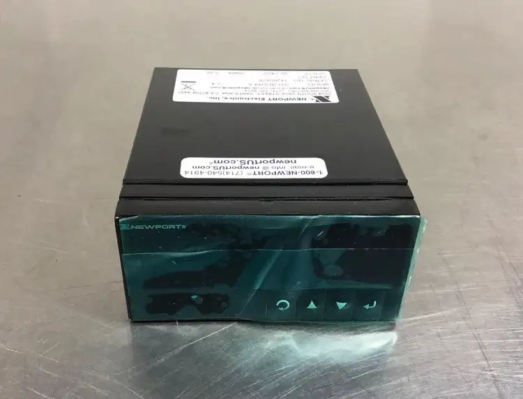 Used NEWPORT ELECTRONICS ITH-I8DH44-5 PLC Temperature Modules South Carolina US | Palmetto Automation #1159331