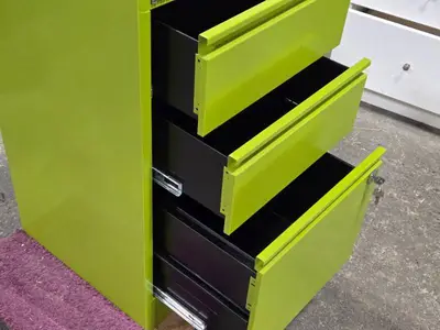 Bisley Metal Locking File Cabinet 3-drawer and Key