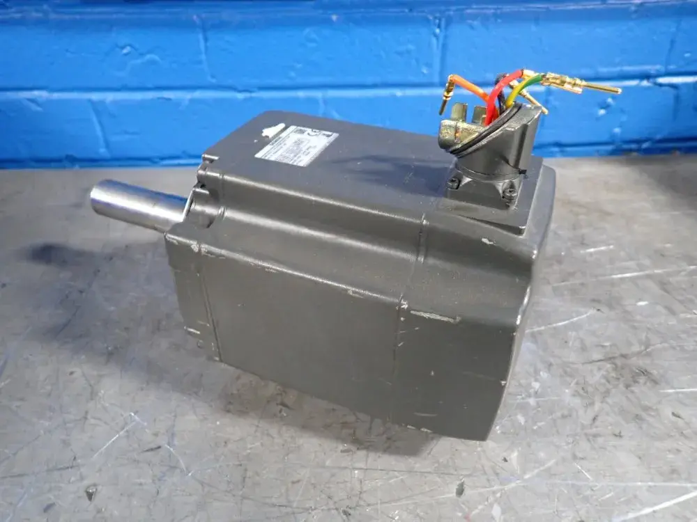 USED SIEMENS 1FK70632AH711CH2