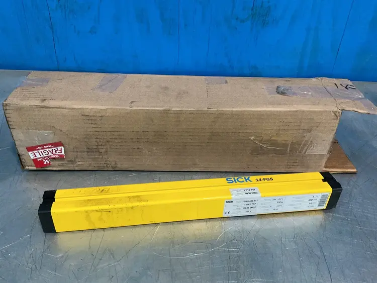 Used SICK FGSS450111 Light Curtains & Grids Ohio US | HGR 24 #1266685