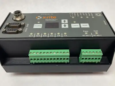 USED X-RITE VERICOLOR PROGRAMMABLE HUB UNIT, 2-DIGIT DIGITAL DISPLAY