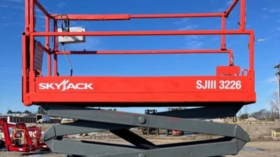 USED 2016 Skyjack SJ3226