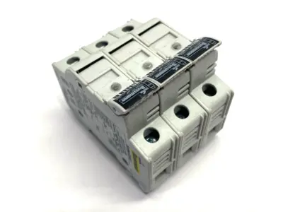 Used Cooper Bussmann Fuse Holder w/ Indicator, 3-Pole 48VDC 30A Fuses Michigan US | Maverick Industrial Sales #1502359