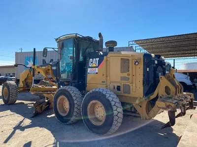 2011 Caterpillar 140M2