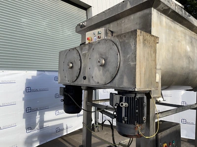 1800L Iozzelli S/S Twin U-Trough Mixer Model BL1800V