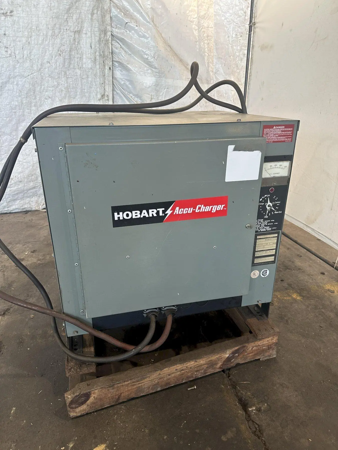 USED HOBART 1400C3-18