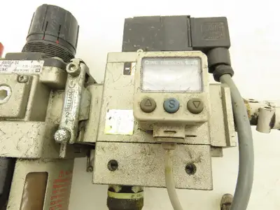 SMC AW40-04 Pneumatic Air Treatment Soft Start Valve And Lock Out Hand Valve