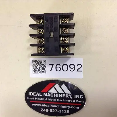 USED MITSUBISHI UA-AX4