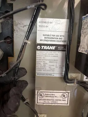 USED 1997 TRANE RTHB215FMF00LWP000UNN3LF2LFV00U0