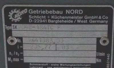 NEW NORD SK.9042-184TC F HELICAL INCLINE GEARBOX SK9042184TCF
