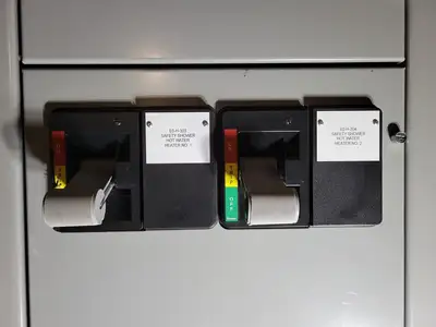 Used EATON HFD3015 Switchgears British Columbia CA | Lenmark #240412