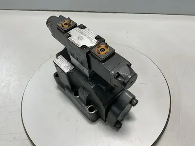 USED REXROTH 4WE6J51/AG24N9K4V