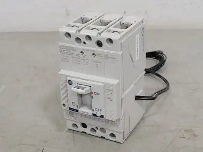 NEW ALLEN-BRADLEY 140MG-G8P-C30-KA