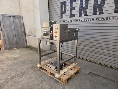 2009 FREWITT MF-3 Granulátory, mlýny a sferonizéry | Perry Equipment (4)