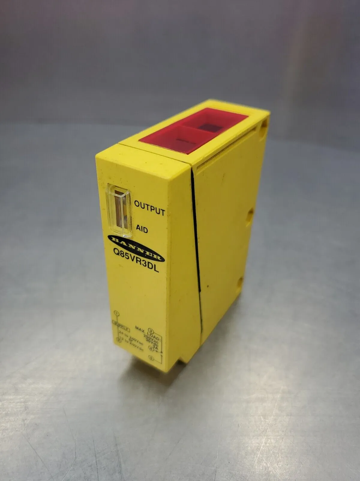 BANNER Q85VR3DL Photoelectric Sensor. 5D