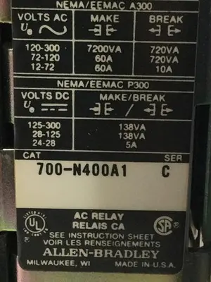 USED ALLEN BRADLEY 700-N400A1 / 700-N401A1