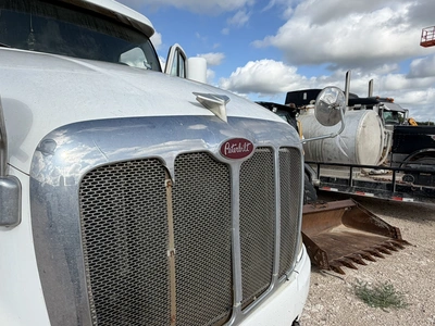 Used 2006 PETERBILT 387 TRUCK TRACTOR Conventional trucks Texas US | Miedema Asset Management Group #1312599