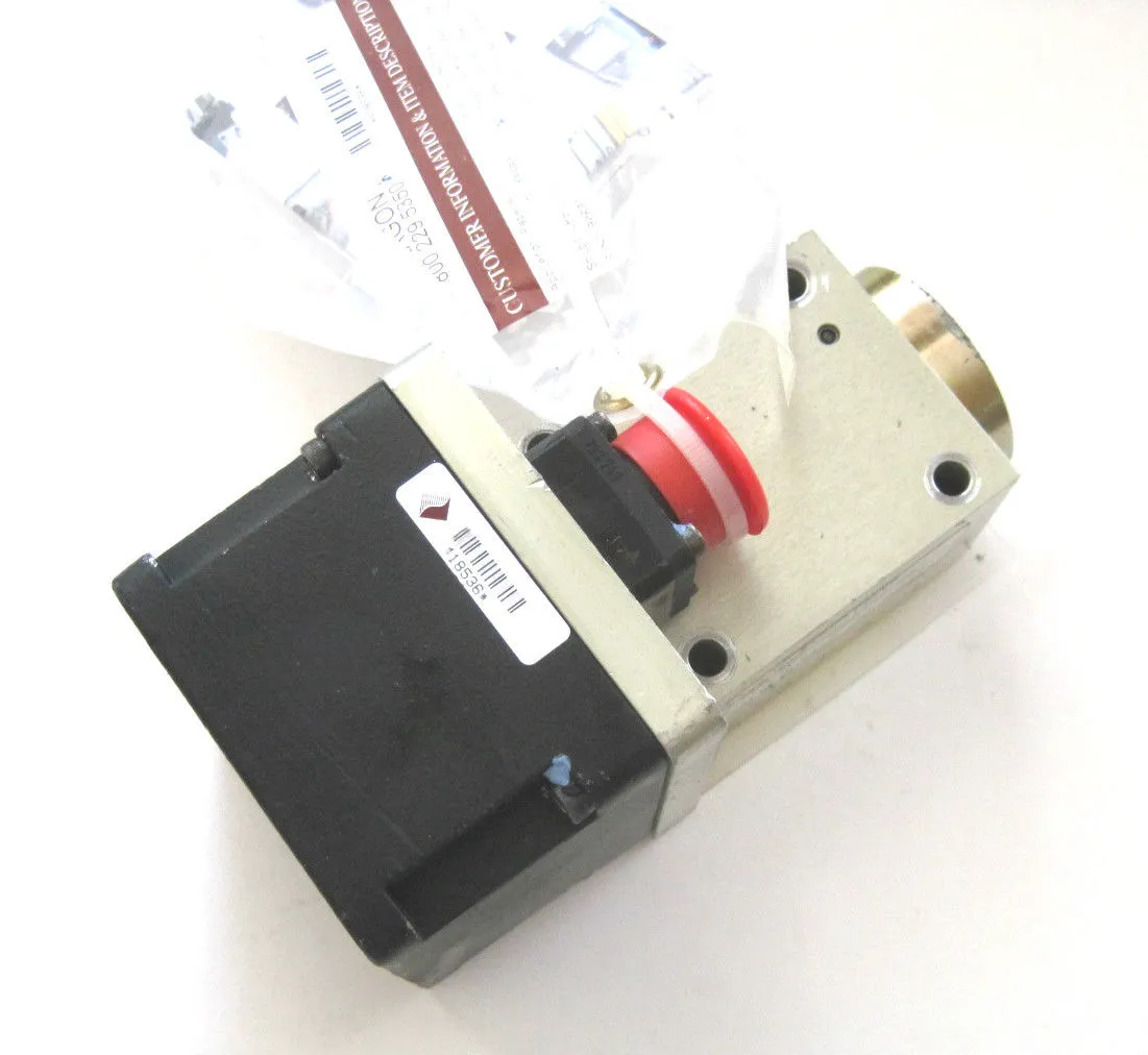 SCHNEIDER HVM 027-005-1200-OB SERVO VALVE HVM0270051200OB ASSY: D-6550