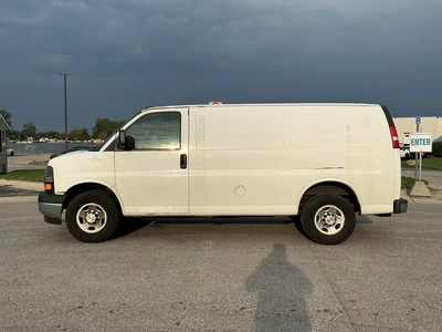 Used 2018 CHEVROLET EXPRESS G2500 Vans Michigan US | Miedema Asset Management Group #1397244