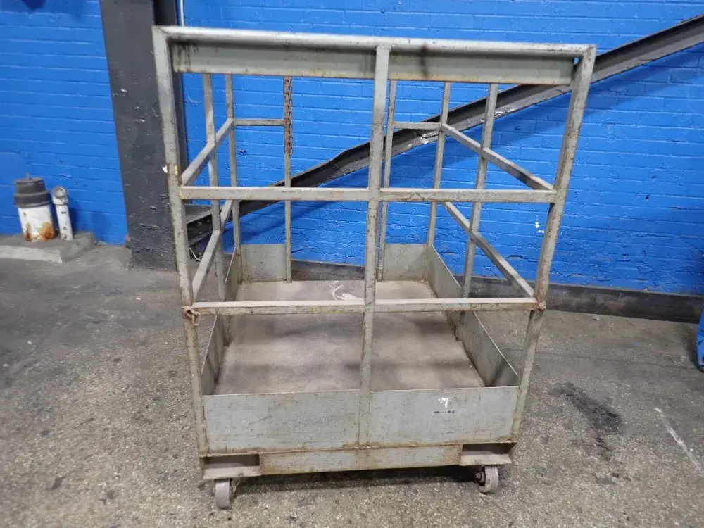 35" X 43" Work Platform