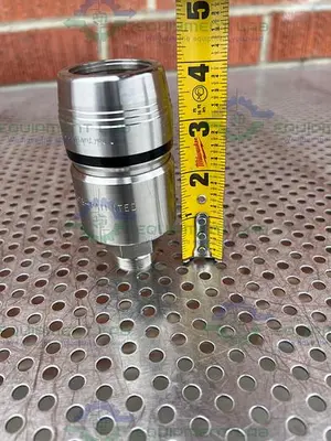 USED SWAGELOK QTM8-316 STAINLESS STEEL FEMALE QUICK CONNECT FITTING