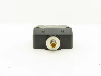 Allen Bradley 871F-R50N80-R3 Flat Pack Proximity Sensor 50mm Sensing 20-250V