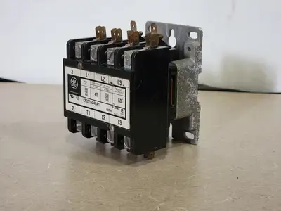 USED GENERAL ELECTRIC CR353AD4BA1