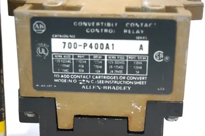 ALLEN BRADLEY 700-P400A1 AC RELAY SER.A 700P400A1