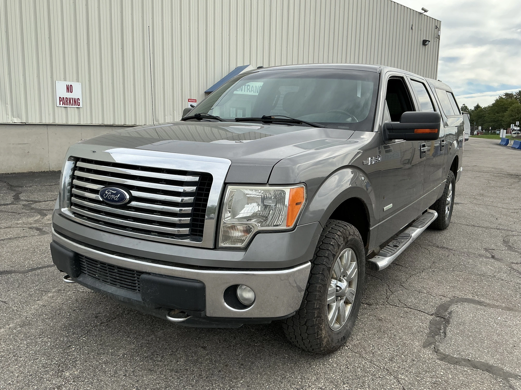 Used 2011 FORD LGT CONVTNL Cab Chassis trucks Michigan US | Miedema Asset Management Group #1425261