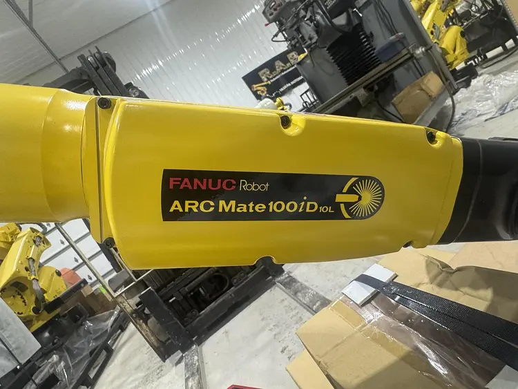 New | in-Stock 2023 FANUC FANUC ARCMATE 100ID/10L Robots Michigan US | RAB Industries, Inc. #776858