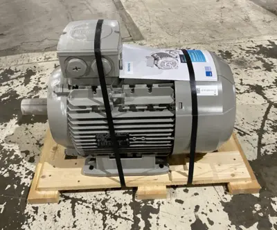 New | in-Stock SIEMENS EAGLE LINE SIMOTICS NEMA PREMIUM EFF. MOTOR Motors (misc) | Maverick Industrial Sales #1100051