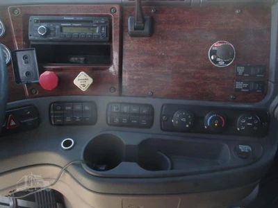Used 2013 FREIGHTLINER CASCADIA 125 Conventional trucks Arizona US | Tuscon Trux & Equipment Sales #1542904