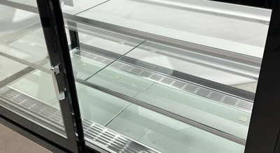 171-0029 48” Self Contained Full Service Bakery Display Cooler