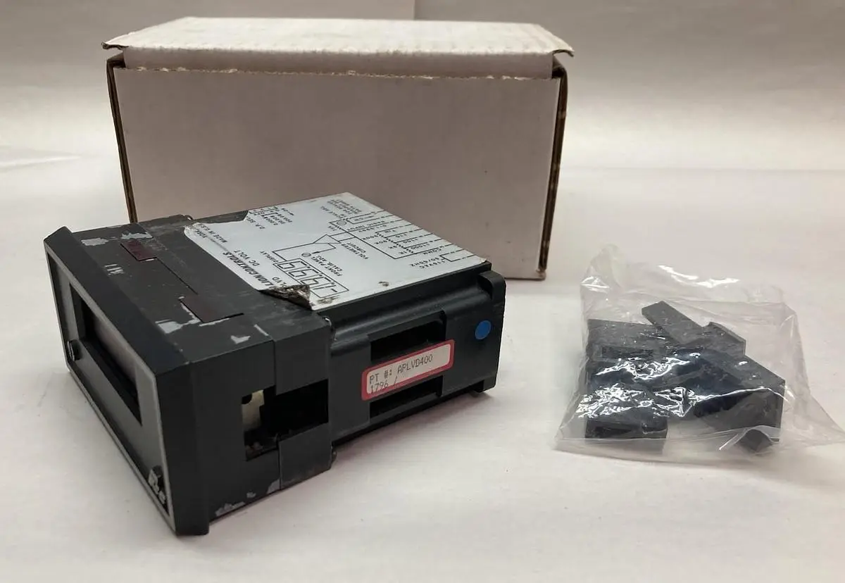 Used RED LION CONTROLS APLVD400 Digital Readouts Ohio US | Surplus Asset Holdings #1246803