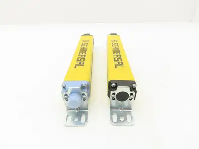 Schmersal SLC440-ER-0170 Safety Light Curtain Transmitter & Receiver Set