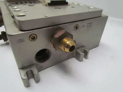 SMC Syndevco Series VSS8-8 Pneumatic manifold