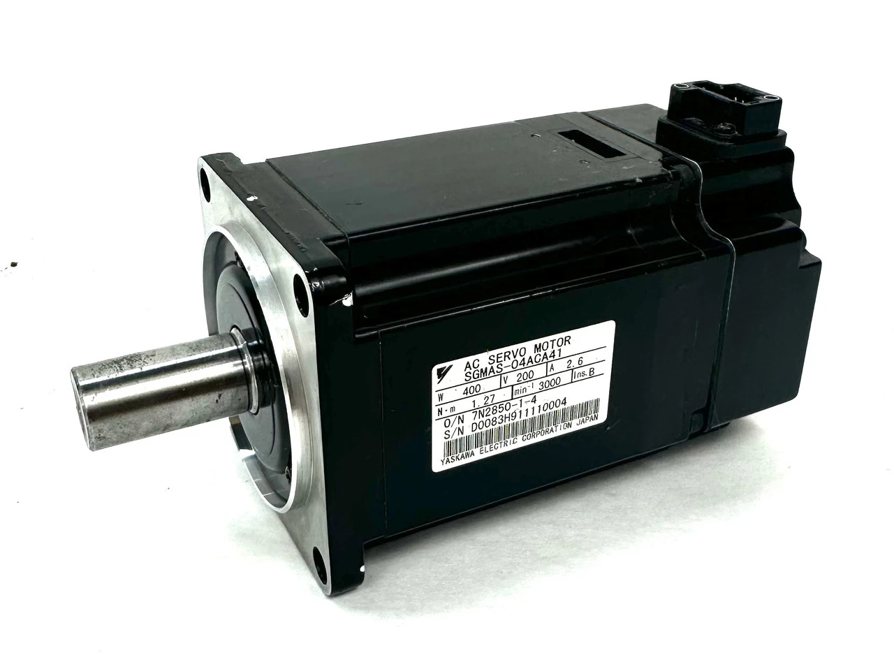 USED YASKAWA ELECTRIC SGMAS-04ACA41