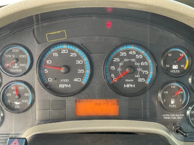 Used 2012 INTERNATIONAL 7400 Bucket (boom) trucks California US | Big Truck & Equipment #1412197