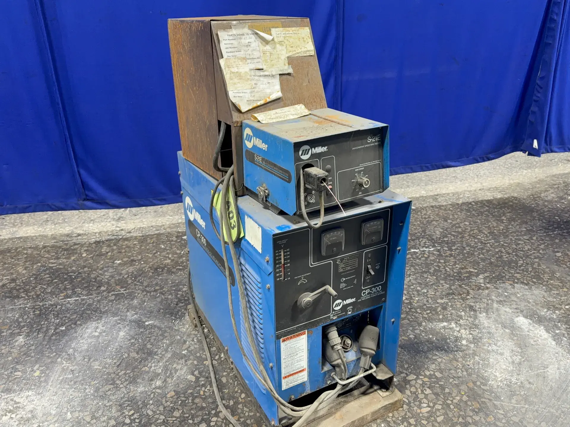 Used MILLER CP300 Mig Welders Ohio US | HGR 24 #1184380
