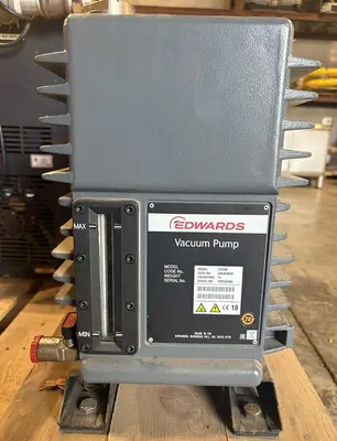 New | in-Stock EDWARDS E2M40 2 Vacuum Pumps Kentucky US | DH Griffin Used Equipment #1520108